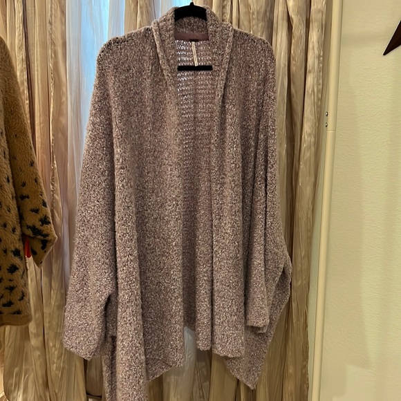 Free People Cardigan - Picture 2 of 10